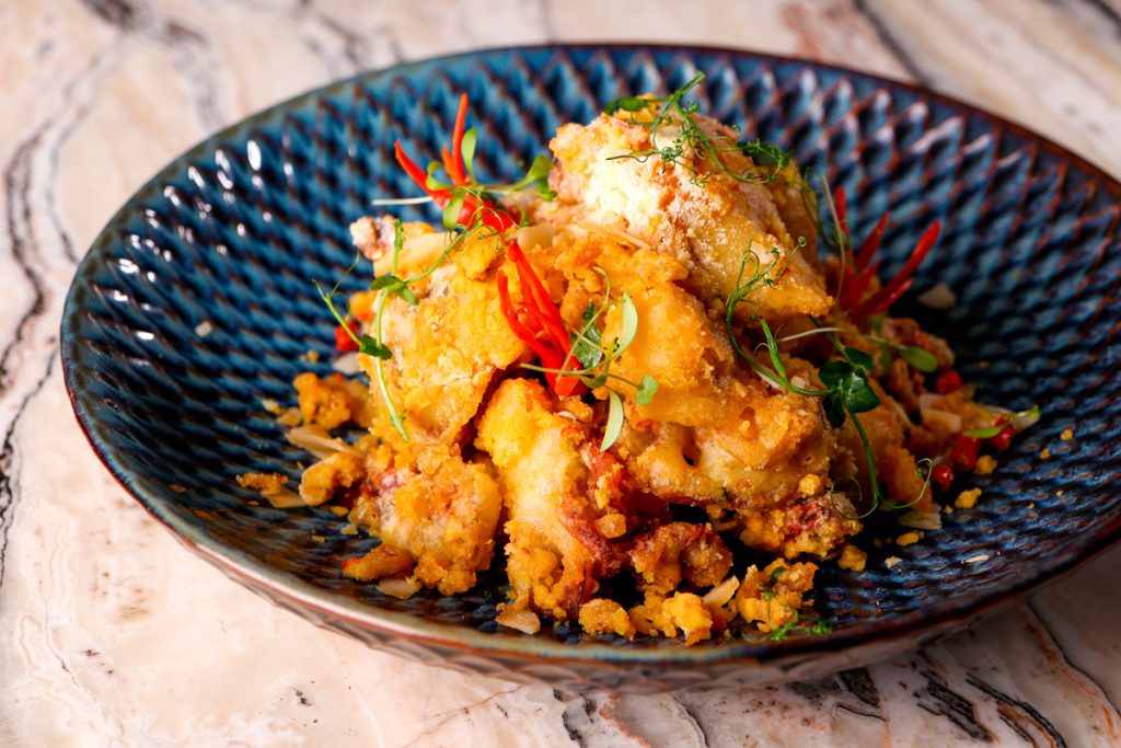 Deep-Fried Soft Shell Crab Coated with Salted Egg Yolk